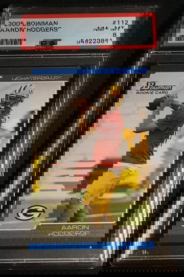 2005 Bowman #112 Aaron Rodgers rookie PSA 8