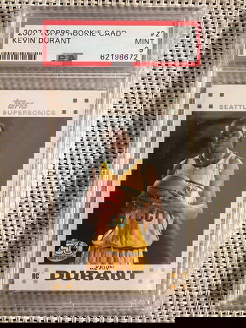2007 Topps Kevin Durant #2 PSA 9