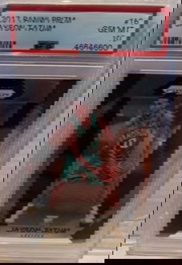 2017 Prizm Jayson Tatum PSA 10 (small scratch on back of case)