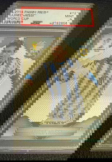2014 Panini Prizm World Cup Lionel Messi #12 PSA 9 Mint