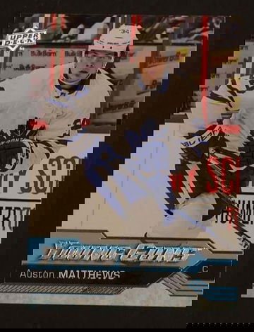 2016 Upper Deck Auston Matthews Young Guns #201