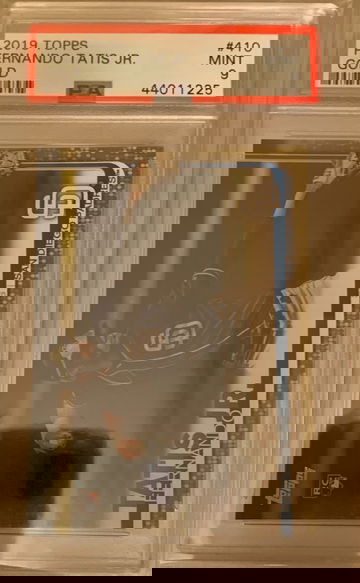 2019 Topps Gold #410 Fernando Tatis Jr RC PSA 9