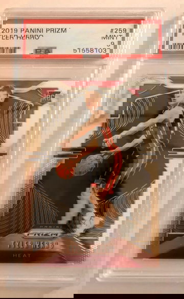 2019 Tyler Herro PSA 9