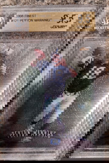 1998 Topps Finest BGS 9.5 Peyton Manning Rookie Colts RC