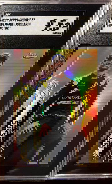 Daniel Ricciardo Topps chrome formula 1 f1 SGC 9.5 10 refractor