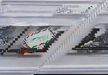 2013 Upper Deck Ultimate Collection Booklet Lebron James 21/60 Autograph