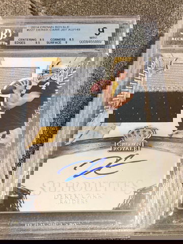 2014 Crown Royale Derek Carr Rookie 2-Color Patch Auto #078/149 BGS 9/10 