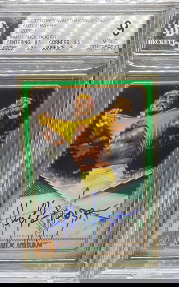 2020 Topps Transcendent Hulk Hogan Auto Green /15