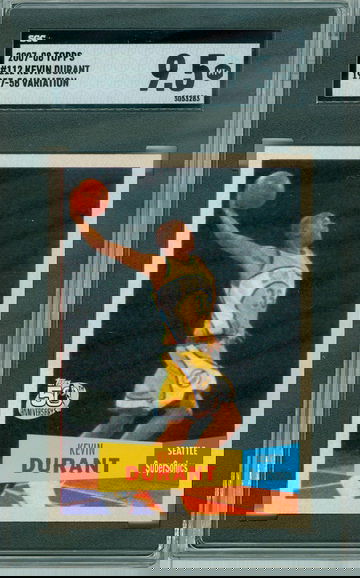 Kevin Durant 2007 Topps 1957 Variation SGC 9.5