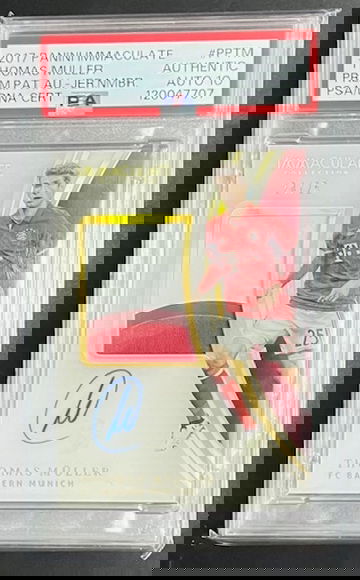 2017 Immaculate Thomas Muller Patch auto 24/25 psa auto 10