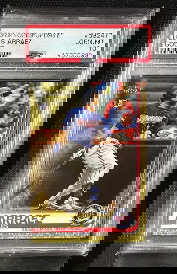 2019 Topps Update Luis Arraez RC - Gold