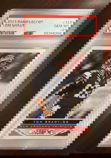 2013 Panini Score Tom Brady PSA 10