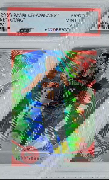 2018-19 Chronicles Phoenix Trae Young Green #2/25 PSA 9 MINT