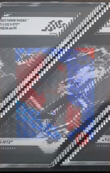 2021 Panini Mosaic Kyle Pitts Blue Prizm #311 44/99 SGC 10