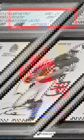 Russell Wilson 2012 Fleer Retro Rookie Sensations Autograph #RS-23 RC - PSA 9