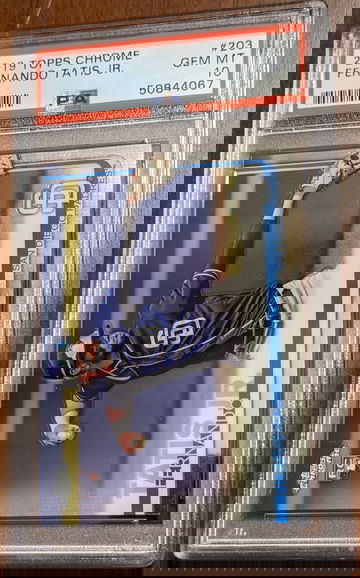 2019 Topps Chrome Fernando Tatis Jr. RC PSA 10