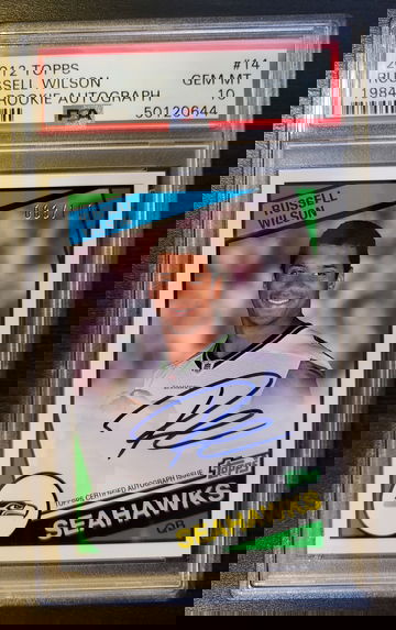 Russell Wilson 2012 Topps 1984 Rookie Auto RC PSA 10