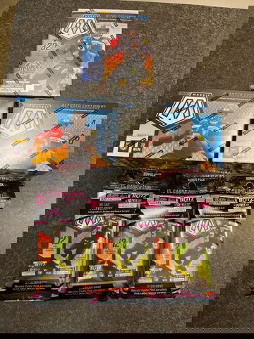 2021-2022 Mosaic NFL lot