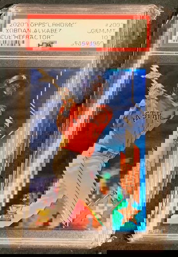 2020 Topps Chrome Yordan Alvarez Blue Refractor/150 PSA 10