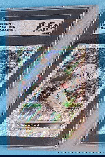 Oneil Cruz 2022 Topps Sparkle Foilboard RC SGC 9.5 #537