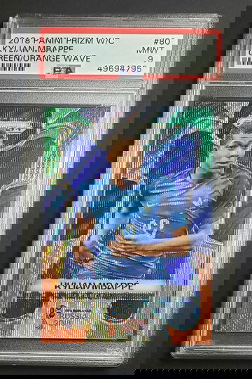 2018 Prizm World Cup Green/Orange Wave Refractor Kylian Mbappe PSA 9 RARE Color Variation