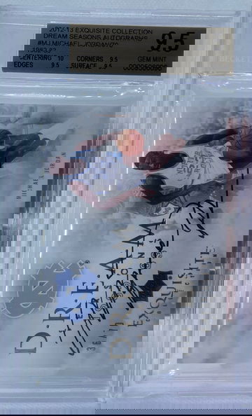 2012-13 NBA Exquisite Michael Jordan Auto /70 BGS 9.5/10 True Gem Plus (DMG CASE BTM LEFT CHIP)