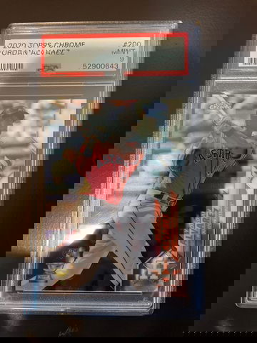 2020 Topps Chrome Yordan Alvalrez #200 PSA 9