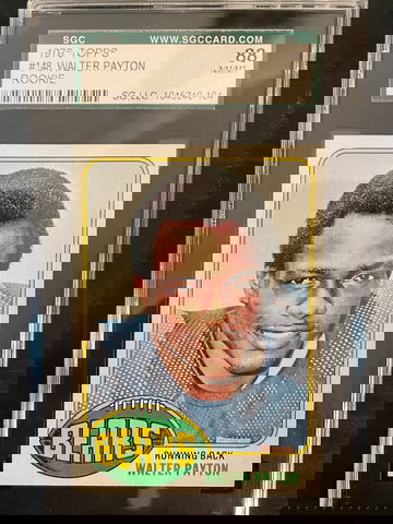 1976 TOPPS WALTER PAYTON ROOKIE #148 SGC 88 8 NM-MT NEAR MINT