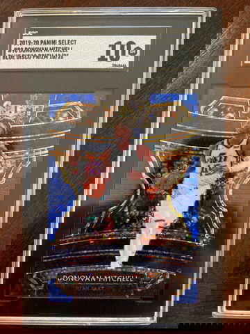 2019-20 Panini Select Concourse Donovan Mitchell Blue Disco Prizm SGC 10 Gem Mint 