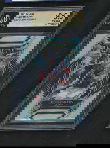 2021 Panini Select Silver Prizm Justin Fields #250 RC BGS 9.5