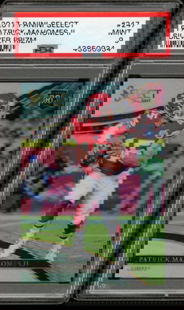 2017 Select Silver Prizm Field Level #247 Patrick Mahomes RC PSA Mint 9