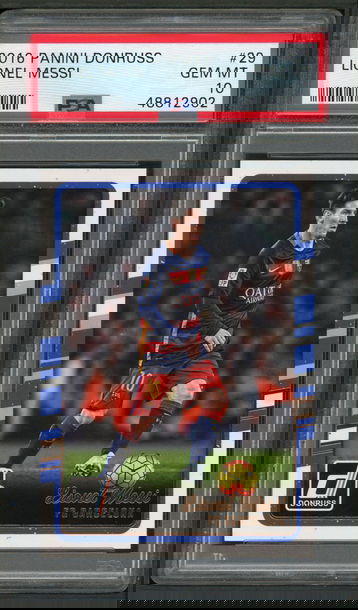 2016 Donruss Lionel Messi #29 PSA 10