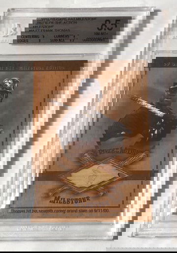 2001 SP GAME BAT MILESTONE (MID FIELD) FRANK THOMAS NM-MT 8.5