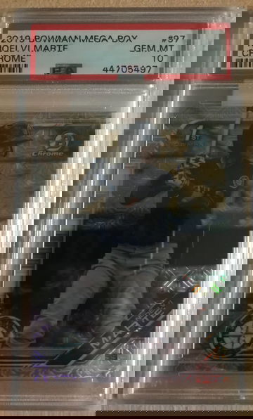 2019 bowman mega noelvi marte mojo refractor PSA 10