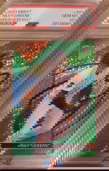 2023 Topps Finest Riley Greene RC Green Speckle SP /125 PSA 10