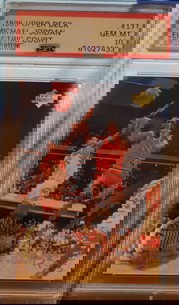 1995 Upper Deck Michael Jordan PSA Electric Court