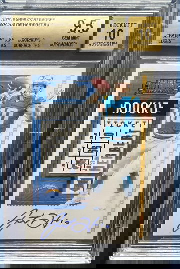 2020 Panini Contenders JUSTIN HERBERT ROOKIE ON CARD AUTO BGS 9.5/10!