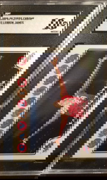 2008-09 Topps Chrome #23 Lebron James "Chalk Toss" SGC 10