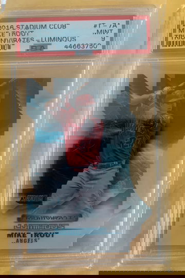 2016 stadium club Mike trout psa 9 