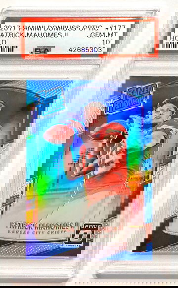 2017 Panini Donruss Optic Patrick Mahomes II #177 Holo Rookie PSA 10 Gem Mint