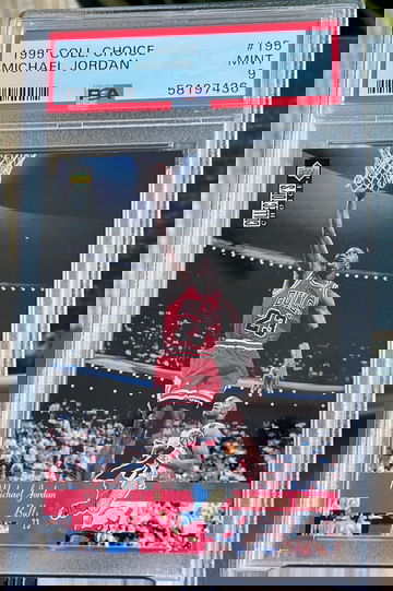 1995 1996 UD Collector's Choice #195 Michael Jordan Chicago Bulls HOF PSA 9 MINT