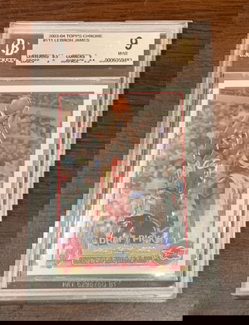2003 Topps Chrome Lebron James BGS 9
