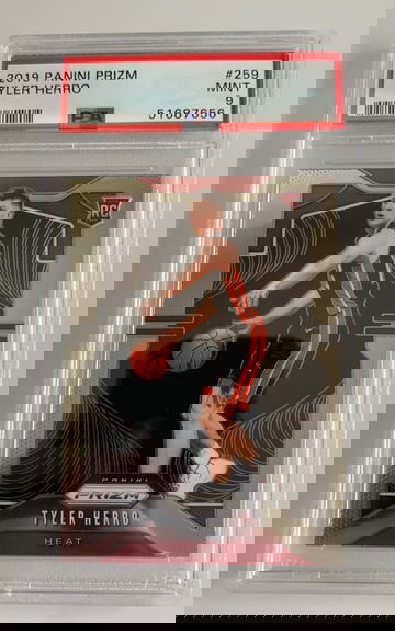 2019-20 Panini Prizm Rookie RC Tyler Herro | PSA 9 Mint | Miami Heat