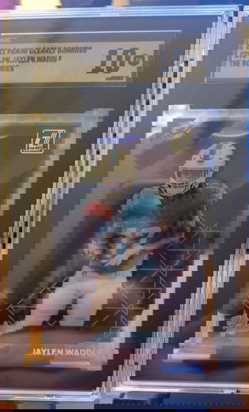 2021 Panini Clearly Donruss Jaylen Waddle SGC 10!