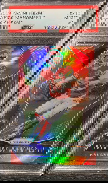 Patrick Mahomes II - 2019 Silver Prizm - PSA 9