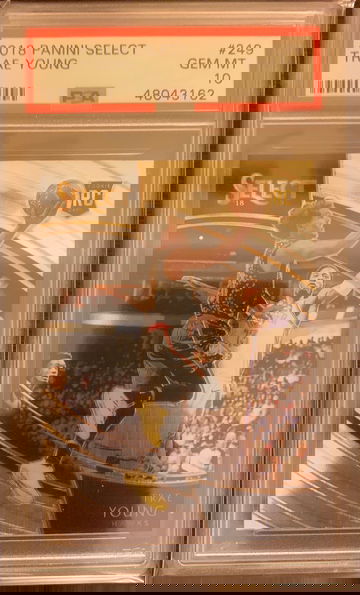 2018 Select Courtside Trae Young Rookie PSA 10