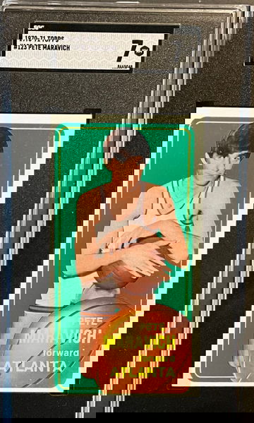 1970-71 Topps HOF Pistol Pete Maravich RC #123 - Iconic Rookie Card - SGC 7 NM