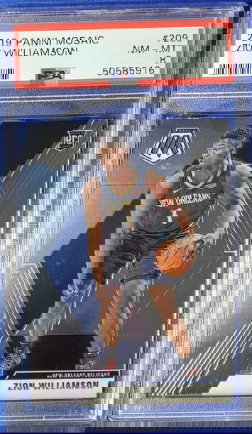 2019 Panini Mosaic Zion Williamson PSA 8