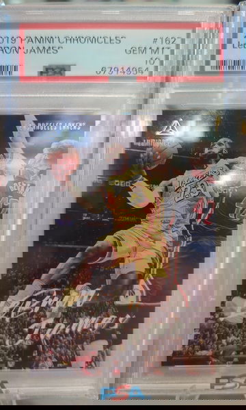 2019 Panini Chronicles Luminance LeBron James Gem Mint 10