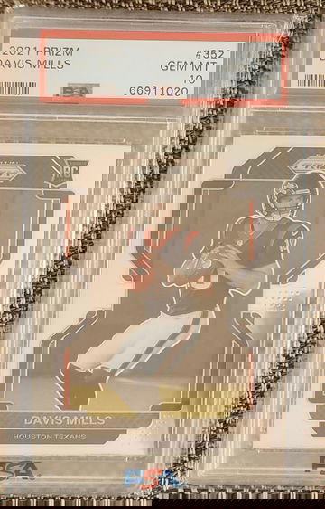 2021 Panini Prizm Davis Mills RC #352 PSA 10